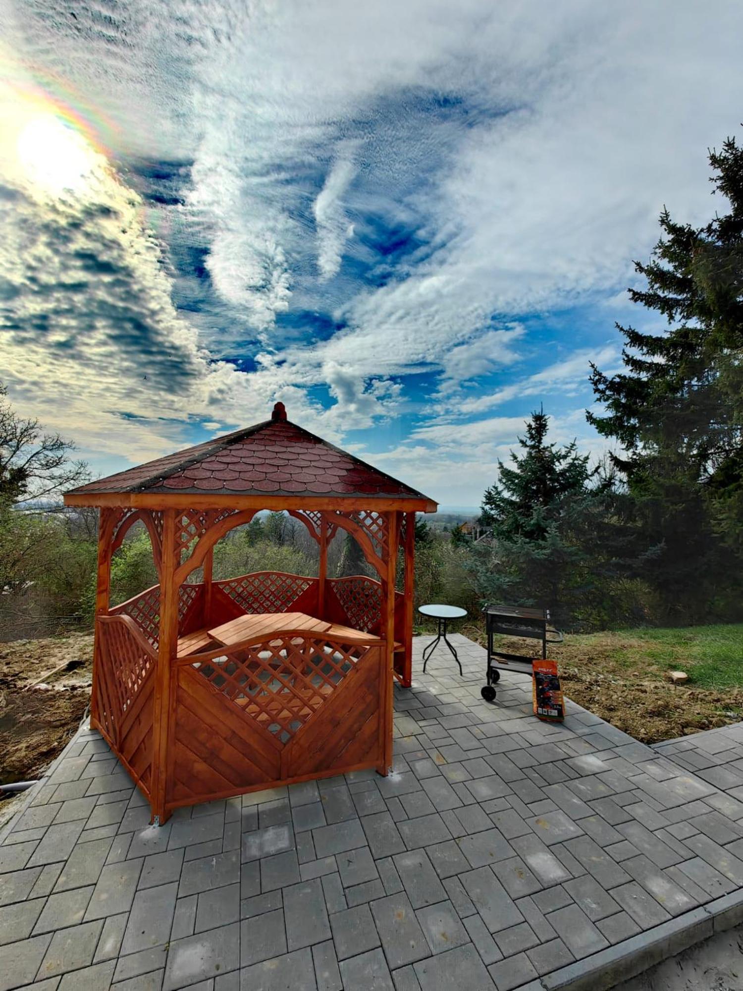 Sunset House Piestany Bungalow Banka Экстерьер фото